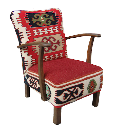 Vintage Fauteuil mit Kilim and Rückseite mit Kaffeebohnensack,neu tapeziert und gepolstert
